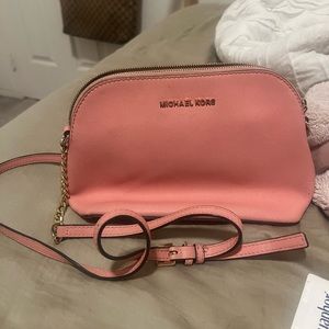 michael kors crossbody purse